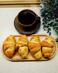 کروسان شکلاتی