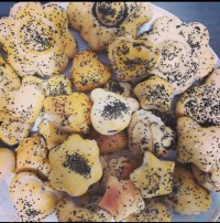 شیرینی با خمیر پایه