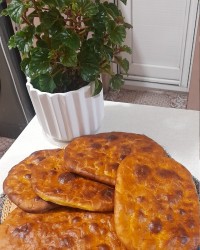 نون محلی خوشمزه