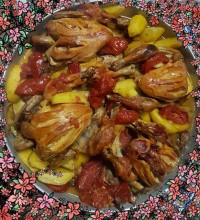 مرغ داخل تنور
