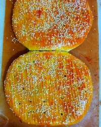 نان گاتا گردویی