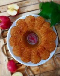 کیک سیب و ماست