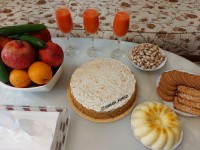 کیک هویج گردو بدون فر دسر زعفرانی