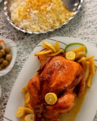 مرغ شکم پر در فر