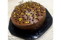 کیک_ شکلاتی_ با_کرم_مخصوص