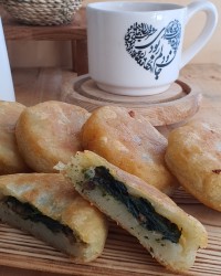 رولت قارچ و اسفناج