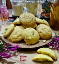 نان شیرینی کشمشی