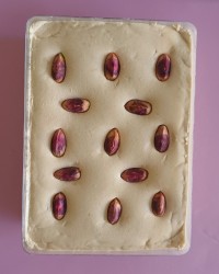 حلوا ارده بازاری