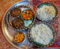 قاب نهار روز جمعه قلیه میگو