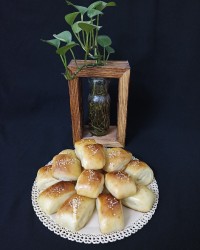 شیرینی دانمارکی (گل محمدی)