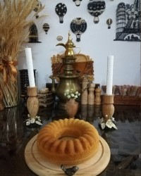 کیک میلاد ابا عبدالله الحسین سه روز متوالی.