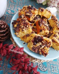نوروز و سلامتی (اسلایس خرما و گردو و بادام)