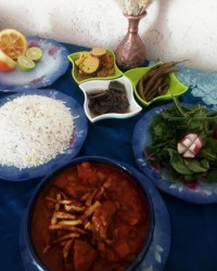 سلام دوستان ظهرتون بخیر