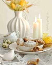 به روشنیِ بالِ سپیدِ کبوتر