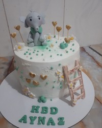 کیک تولد نوه گلم