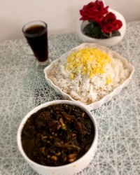 خورش قرمه سبزی