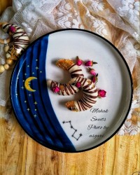 شیرینی ماهک