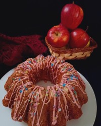 کیک سیب رنده شده