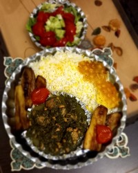 خورش قرمه سبزی دامغانی به وقت سحری