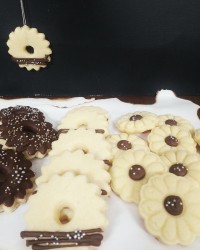 شیرینی برفی