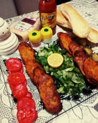بفرمایید افطاری