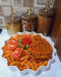 ماکارونی با ته دیگ نون