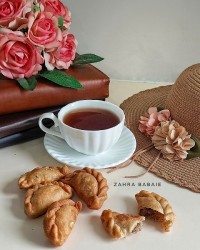 شیرینی قطاب