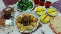 دلمه کلم و برگ مو