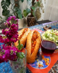 ساندویچ سوسیس بندری