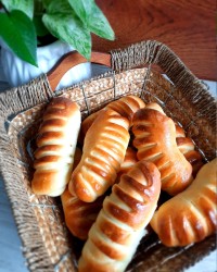 نان با مغز سیب و دارچین