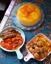 خوراک مرغ وبادمجان ورق زدنی