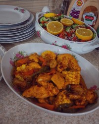 خوراک مرغ وقارچ زعفرانی