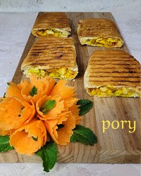 پنینی گوشت و قارچ