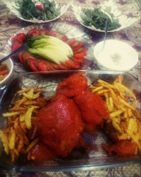 بفرمائید ناهار مرغ با سس تند