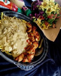 سیب زمینی با سس قارچ