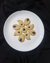 شیرینی پرانول بادام