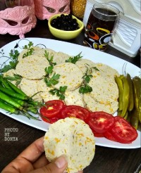 کالباس قارچ و مرغ خانگی