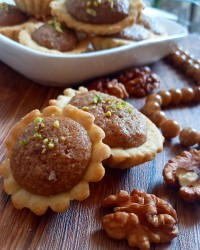 تارت گردویی