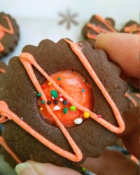 شیرینی شکلاتی گردویی