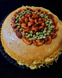 ماکارونی مرغی با تهدیگ آردی