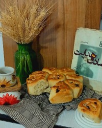 دینر رول نان شکلاتی