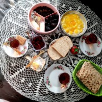 صبحانه ی بهاری