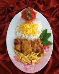 سینه مرغ با سس پیازچه