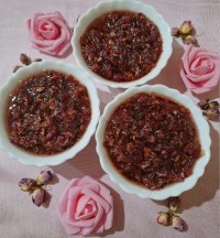 مربای گل سرخ با نکات