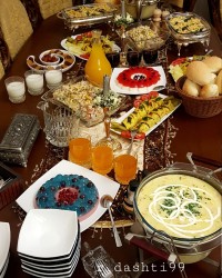 میز مهمانی عصرونه