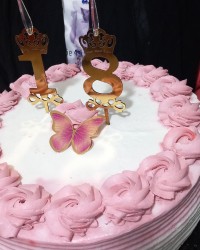 خواهر قشنگم تولدت مبارک