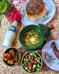 خورش باقلا قاتق