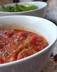 گوجه بادمجان