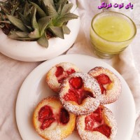 پای توت فرنگی با کرم پنیری