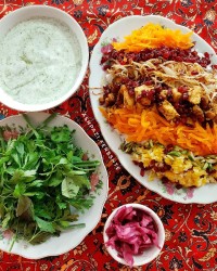 هویج پلو با مرغ